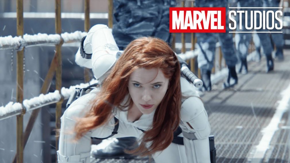 Az elmúlt évtized Marvel-film dömpingjének fényében a 2020-as év kifejezetten sivár volt. Érezte ezt a cég is ezért úgy döntötték, kedveskednek egy kicsit a rajongóknak